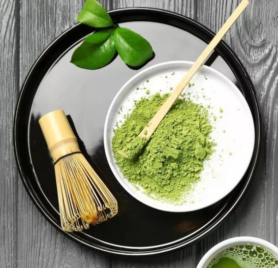 ماچا و لوازم جانبی